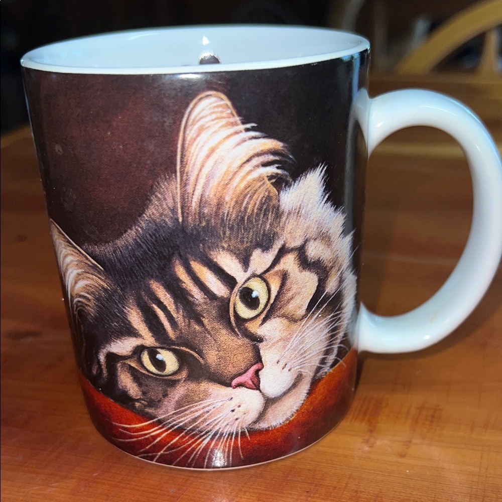 Lang Mocha Dominguez Cat Collector Mug Cup 4 in tall Mainecoon
